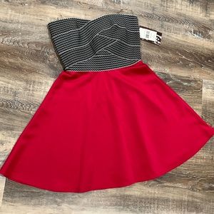 Unique “TrixxiGirl” STRAPLESS party/dance MINI DRESS